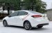 Cần bán Kia Cerato 1.6MT năm sản xuất 2016, màu trắng, giá chỉ 365 triệu