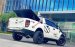 Cần bán gấp Ford Ranger Wildtrak 3.2 năm 2017, màu trắng, xe nhập  