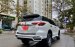 Bán Toyota Fortuner 2.7V 4x2 AT sản xuất 2019, màu trắng, nhập khẩu, giá chỉ 945 triệu