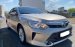 Bán Toyota Camry E năm 2016 số tự động, 699 triệu
