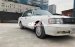 Xe Toyota Crown 3.0 năm sản xuất 1994, màu trắng, xe nhập 