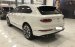 Bán ô tô Bentley Bentayga 2022, màu trắng, xe nhập khách vừa bấm biển xong