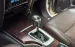 Cần bán xe Toyota Fortuner 2.7V AT 2017, màu trắng, giá 685tr